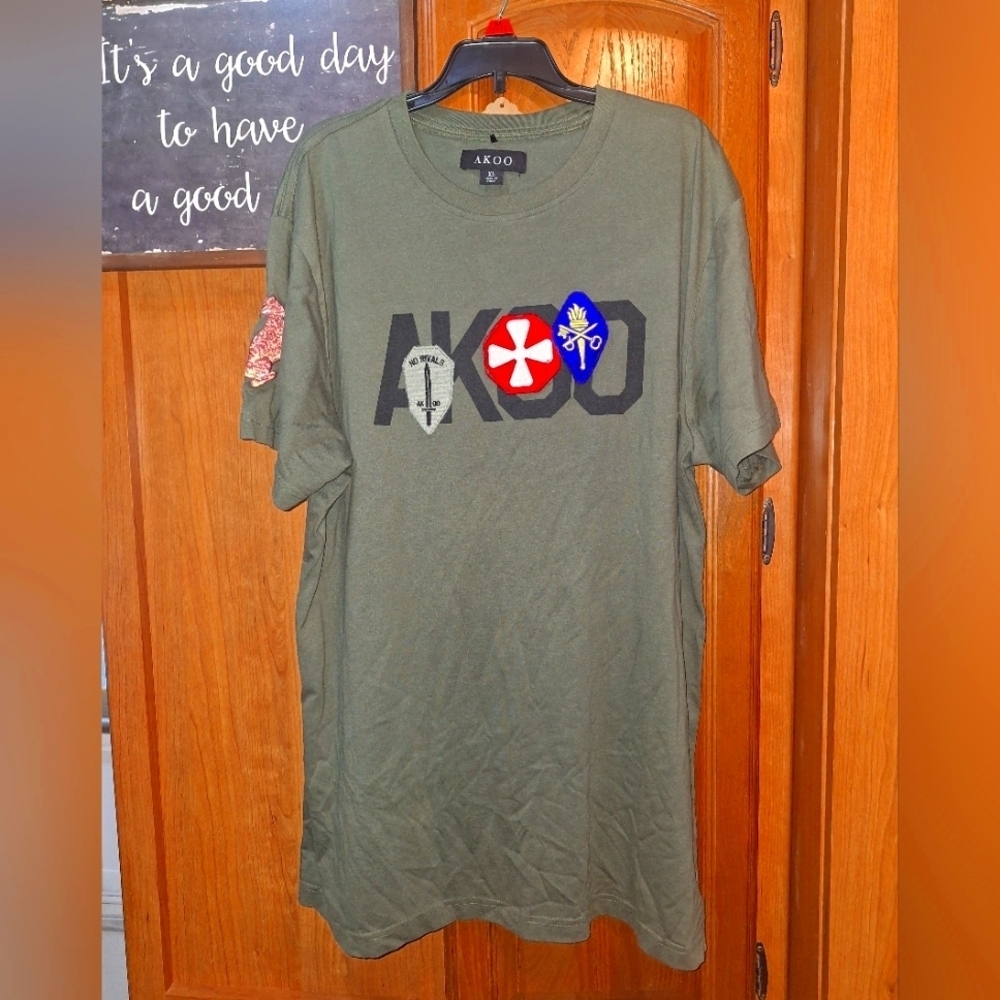 Akoo No Rivals Olive Graphic Tee with Bold Accents In A Mens Size XL.